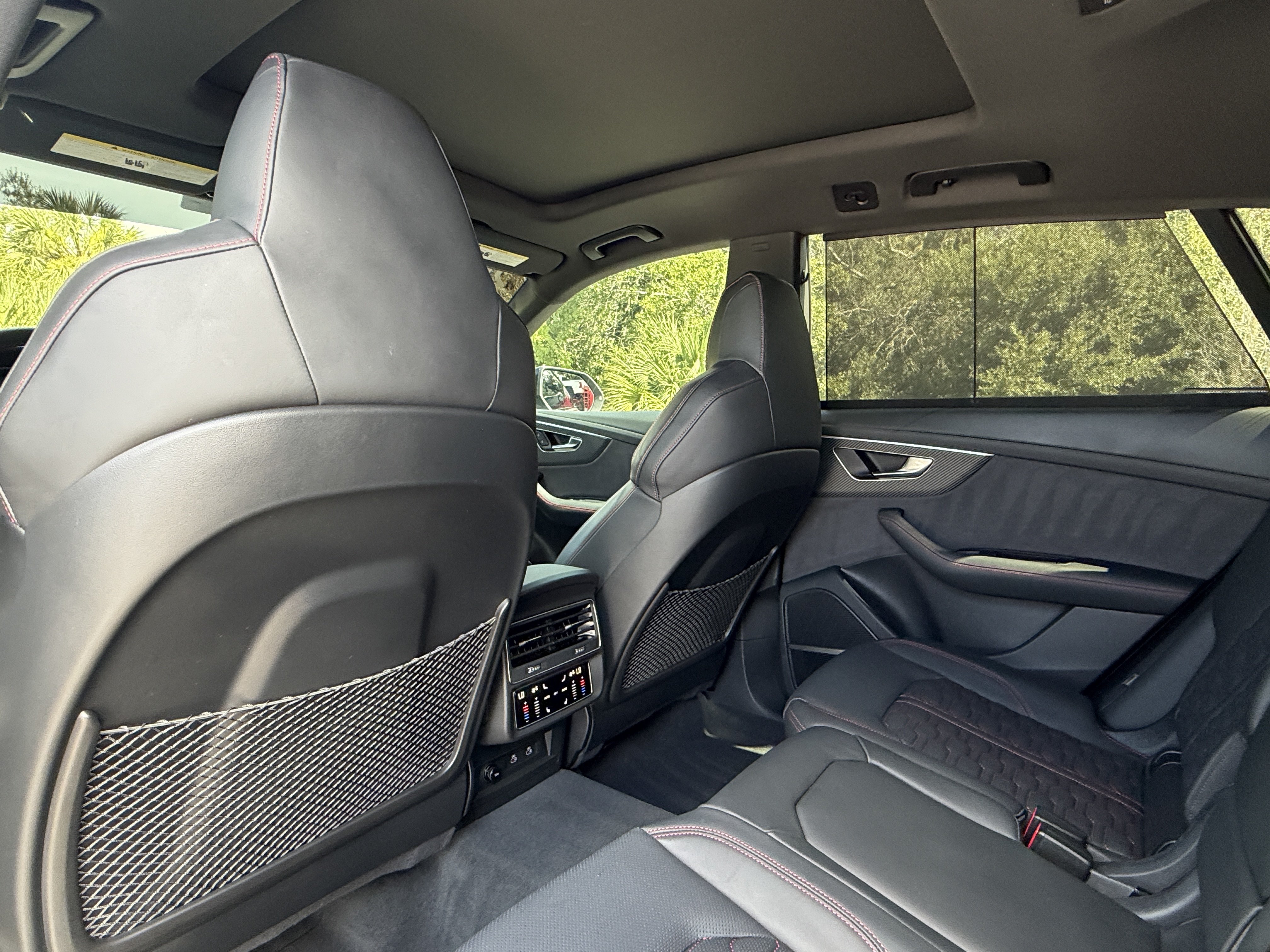 Certified 2024 Audi RS Q8 AWD/4WD image 18