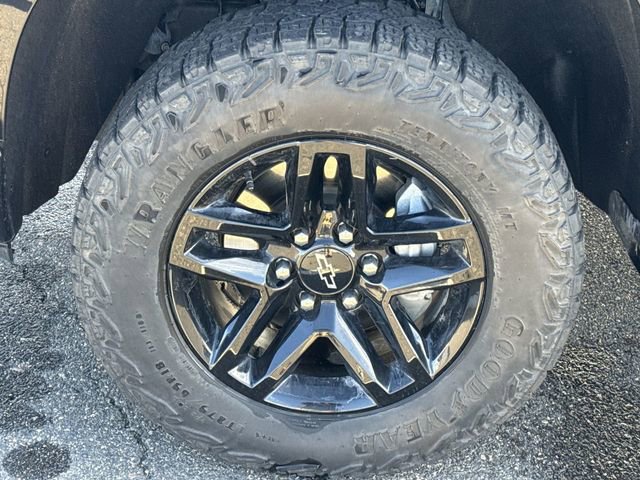 Certified 2024 Chevrolet Silverado 1500 LT Trail Boss w/ Convenience Package II image 33