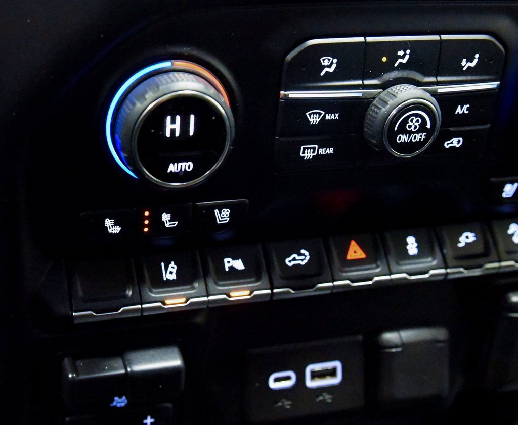 Used 2020 Chevrolet Silverado 3500 High Country w/ LPO, Dark Essentials Package image 20