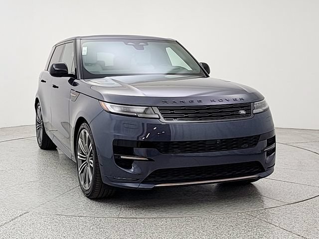 New 2026 Land Rover Range Rover Sport Dynamic SE AWD/4WD image 2