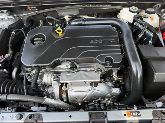 Used 2025 Chevrolet Malibu LT FWD image 36
