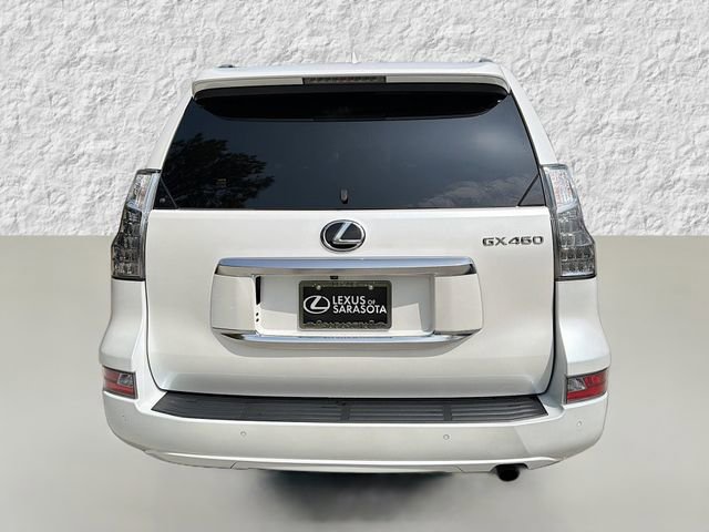 Used 2023 Lexus GX 460 Premium w/ Premium Package image 4