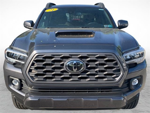 Used 2021 Toyota Tacoma TRD Sport w/ Technology Package AWD/4WD image 8