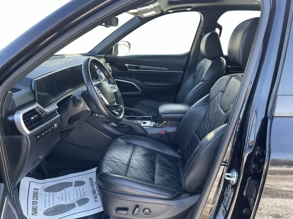 Used 2024 Kia Telluride EX X-Line image 12