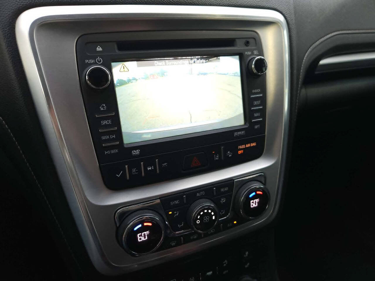 Used 2015 GMC Acadia SLT w/ Open Road Package AWD/4WD image 32