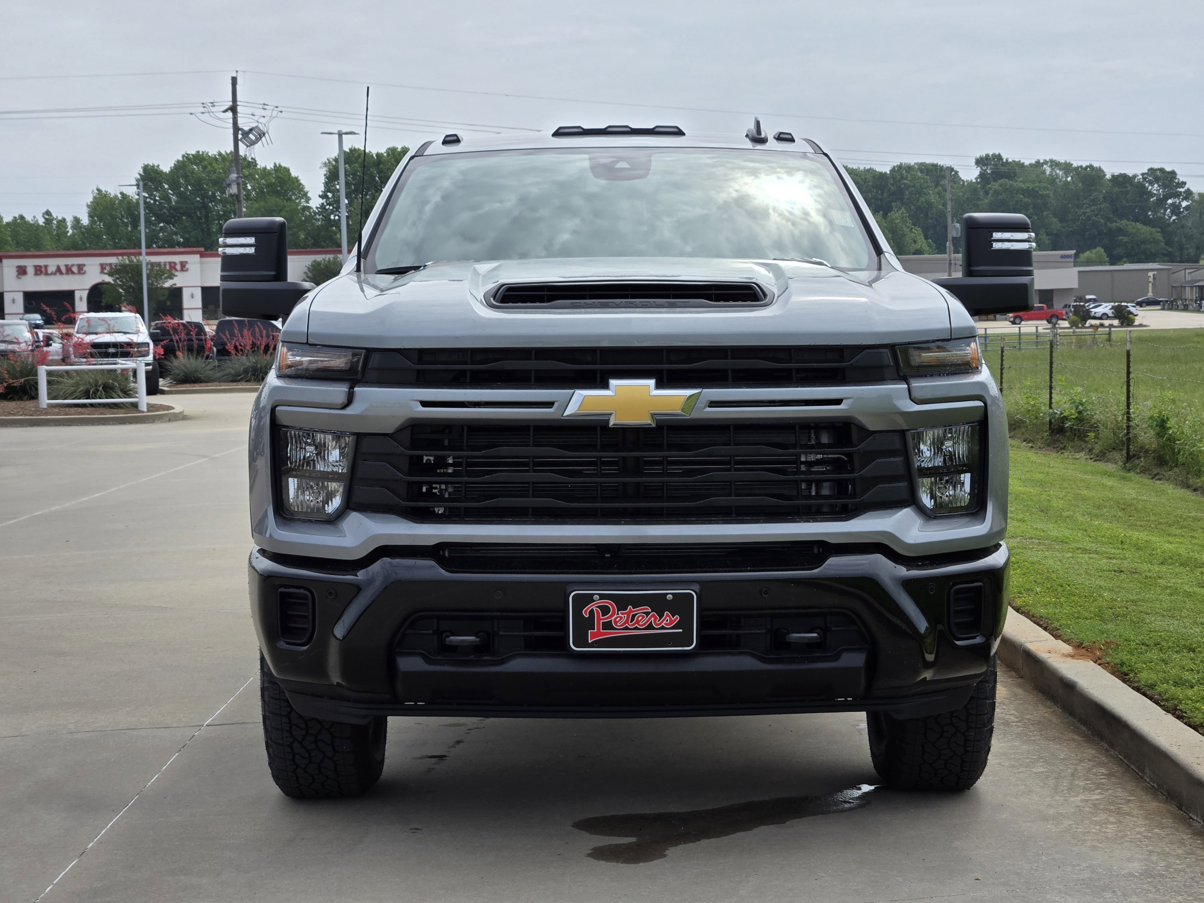 New 2026 Chevrolet Silverado 2500 Custom w/ Custom Value Package AWD/4WD image 2