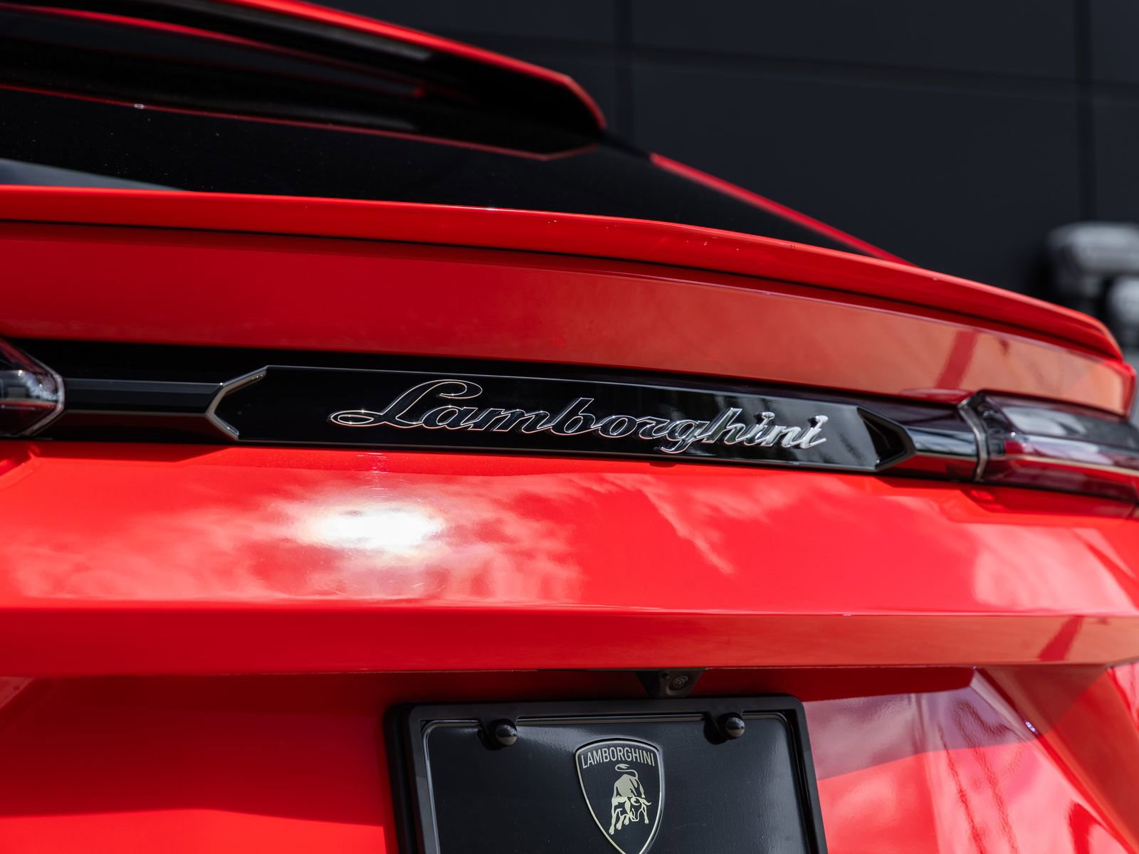 Used 2022 Lamborghini Urus image 13