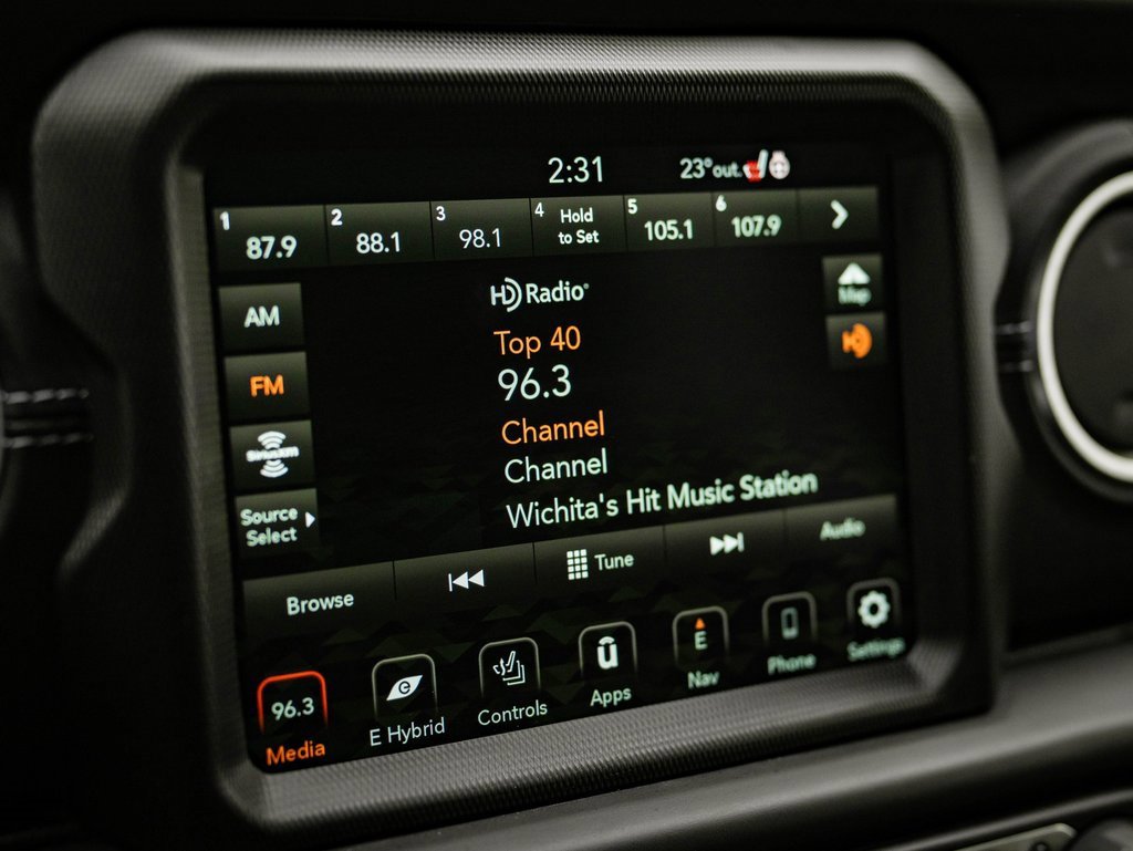 Used 2023 Jeep Wrangler Unlimited Sahara w/ Cold Weather Group image 33