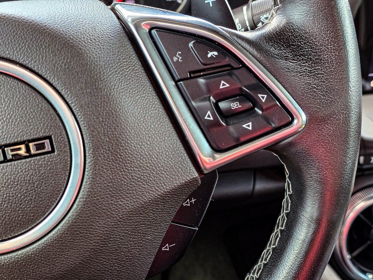 Certified 2023 Chevrolet Camaro LT w/ Technology Package image 28