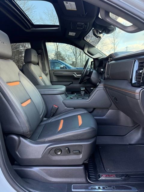 Used 2024 GMC Sierra 1500 AT4 w/ Technology Package image 15