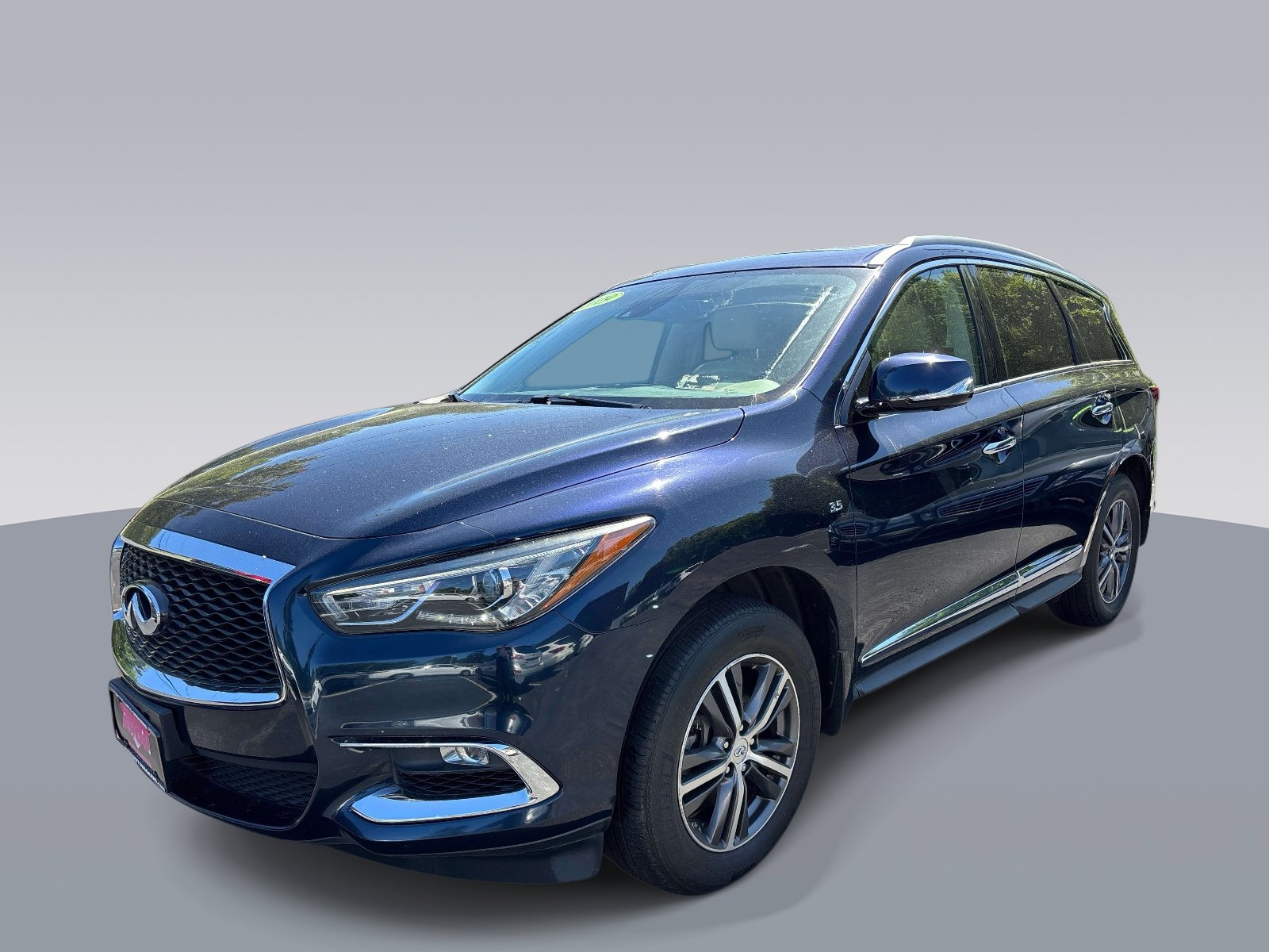 Used 2019 INFINITI QX60 Luxe w/ Essential Package AWD/4WD image 5
