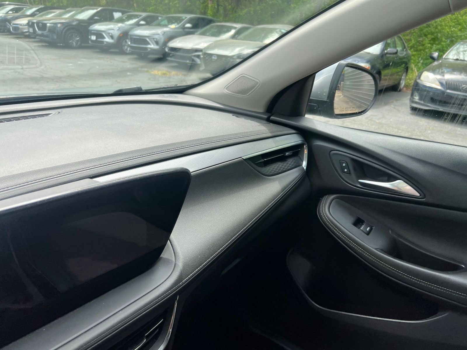 Used 2025 Buick Encore GX Preferred image 30