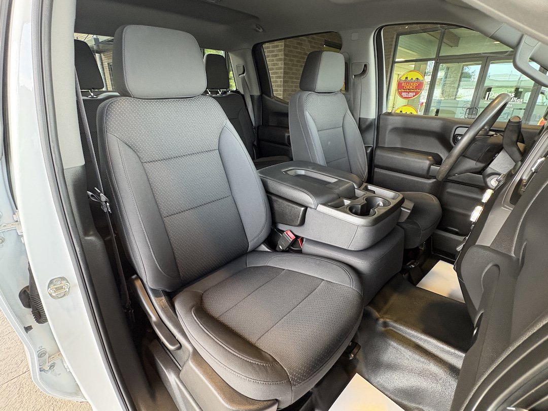 Used 2019 GMC Sierra 1500 4x4 Crew Cab w/ Convenience Package image 24