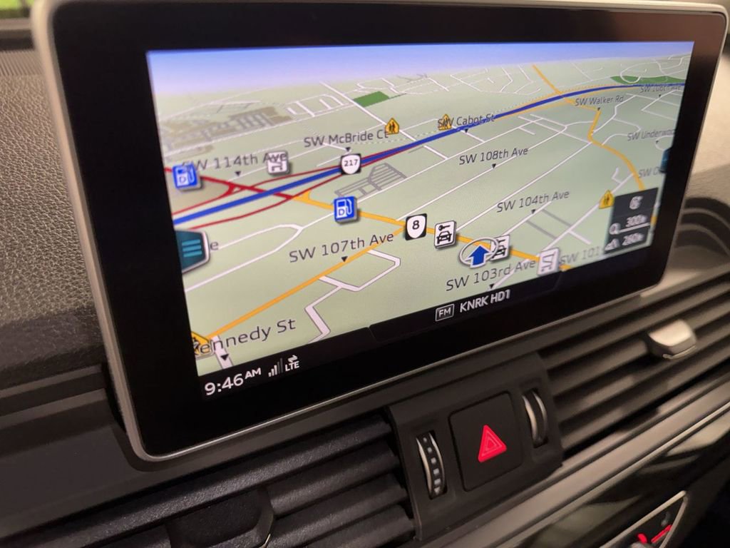 Used 2018 Audi Q5 Prestige w/ Prestige Package image 26