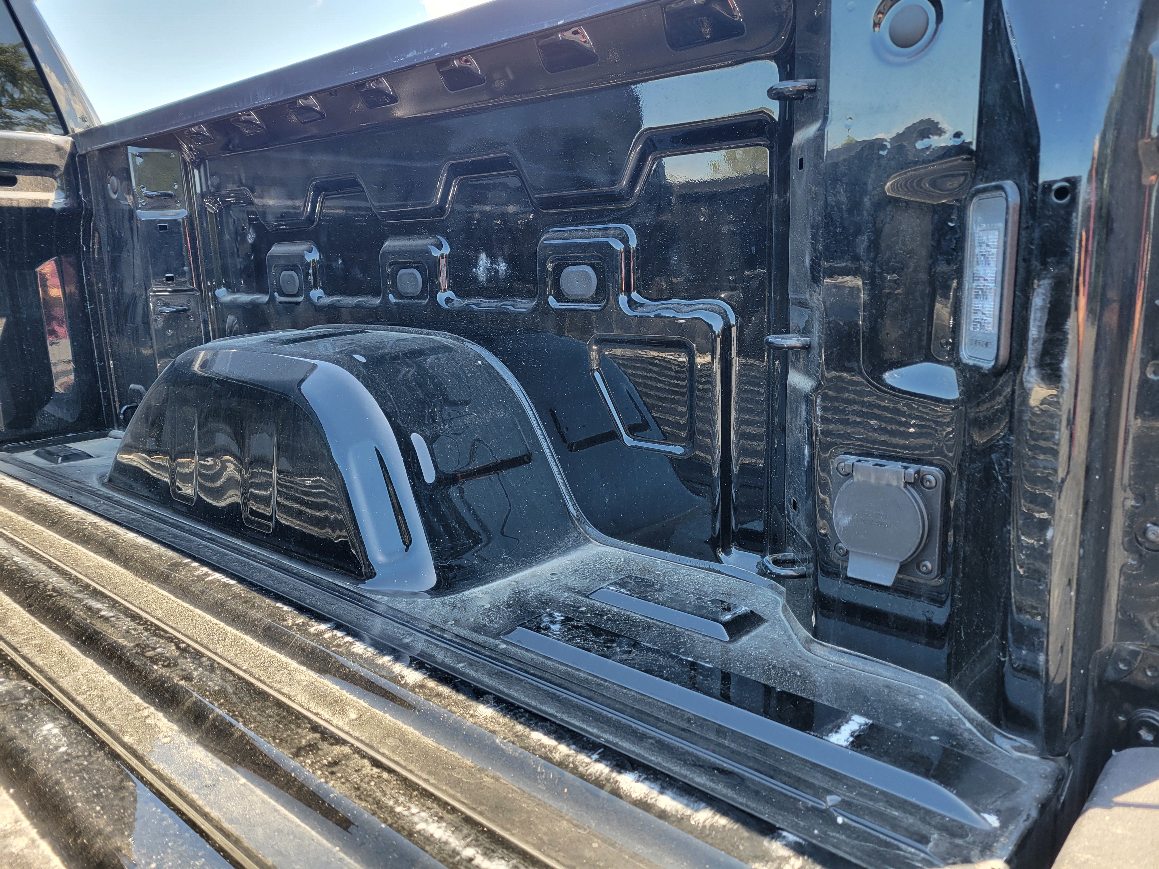 Certified 2023 Chevrolet Silverado 1500 RST RWD image 7
