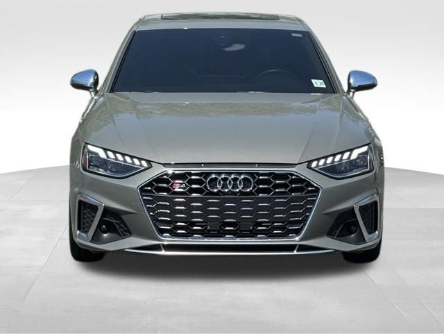 Used 2024 Audi S4 Premium Plus w/ Premium Plus Package AWD/4WD image 2