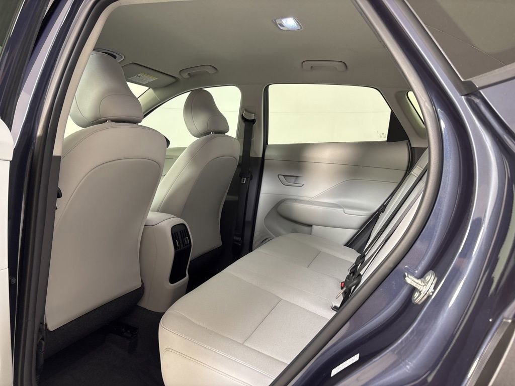 Certified 2025 Hyundai Kona SEL image 18