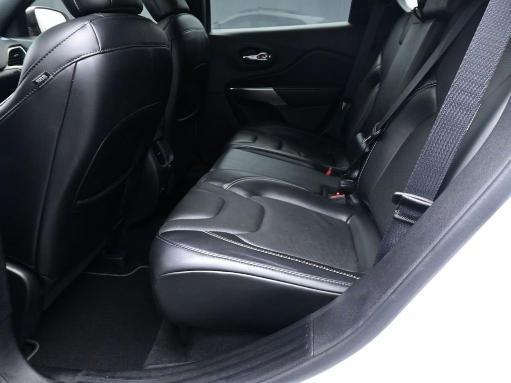Used 2021 Jeep Cherokee Latitude Lux 80th Anniv w/ Quick Order Package 26U 80TH AWD/4WD image 21