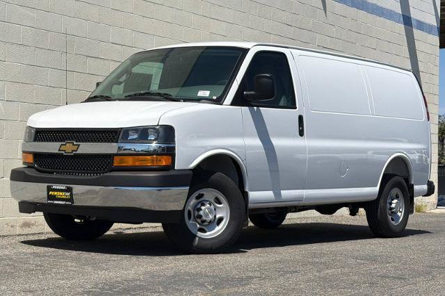 New 2026 Chevrolet Express 2500 w/ Driver Convenience Package RWD image 8