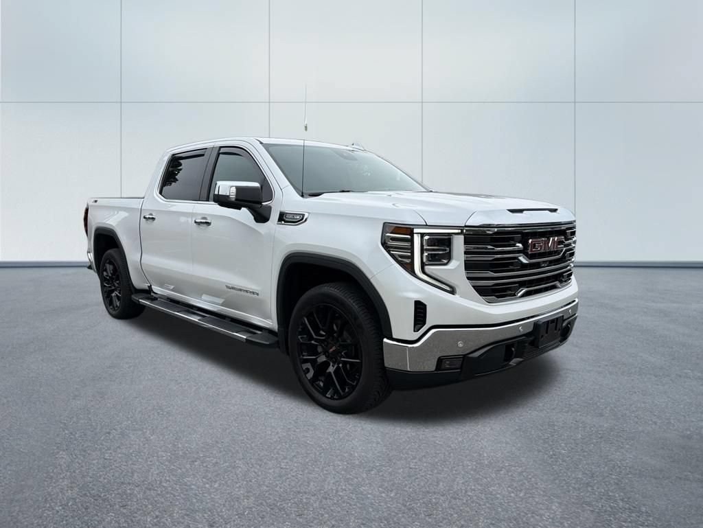 Used 2024 GMC Sierra 1500 SLT w/ SLT Premium Plus Package AWD/4WD image 3