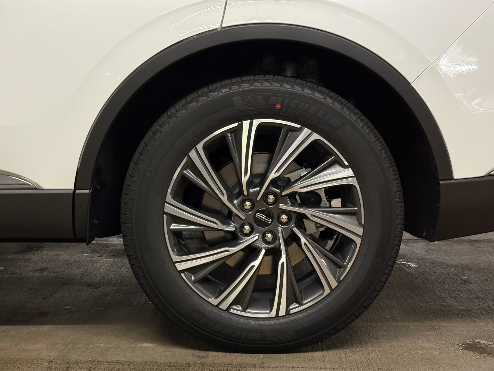 New 2026 Lincoln Aviator AWD image 7
