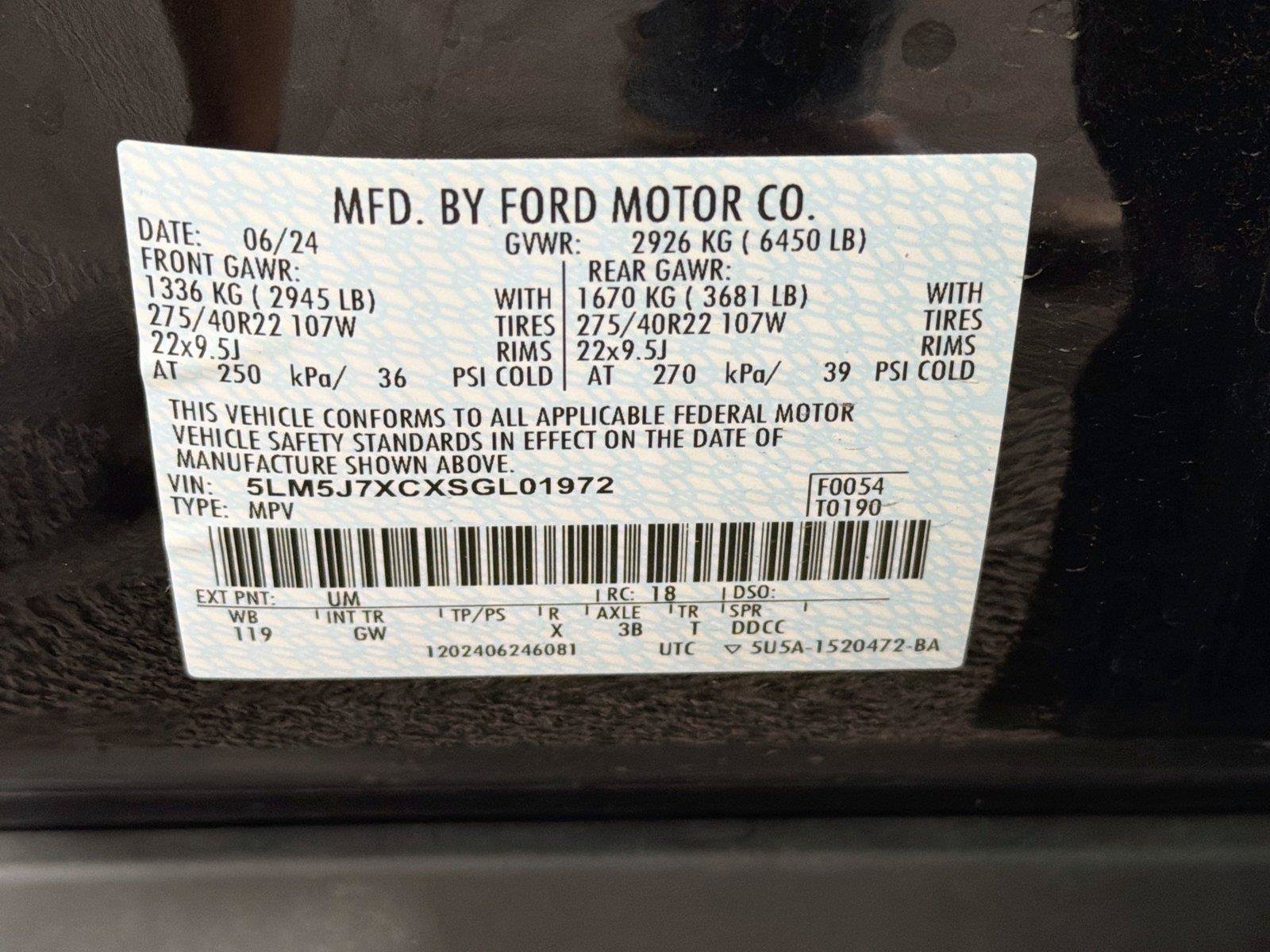 Used 2025 Lincoln Aviator Reserve w/ Equipment Group 201A AWD/4WD image 40