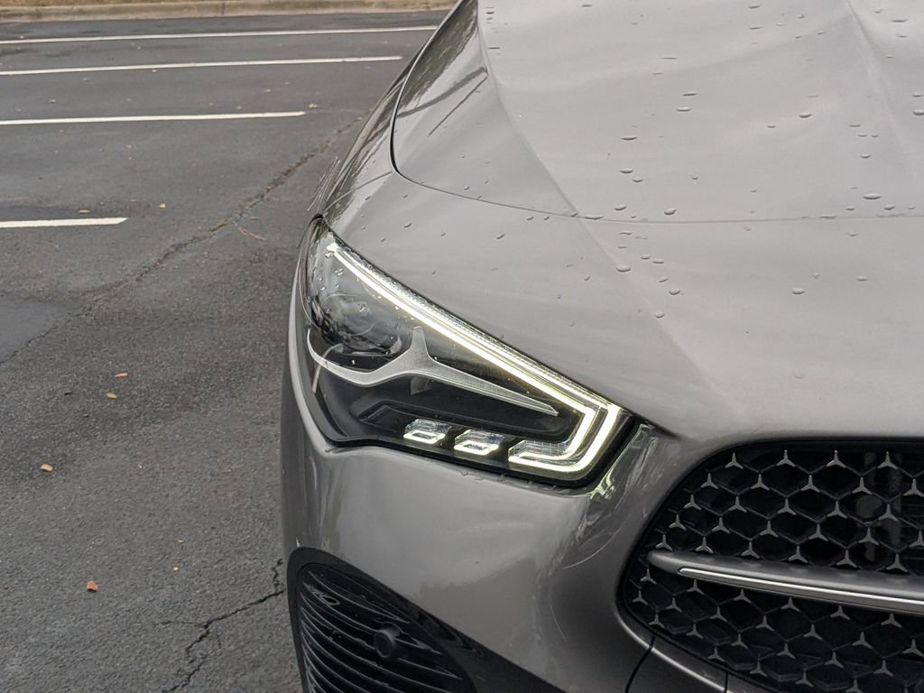 Used 2024 Mercedes-Benz CLA 250 4MATIC image 11