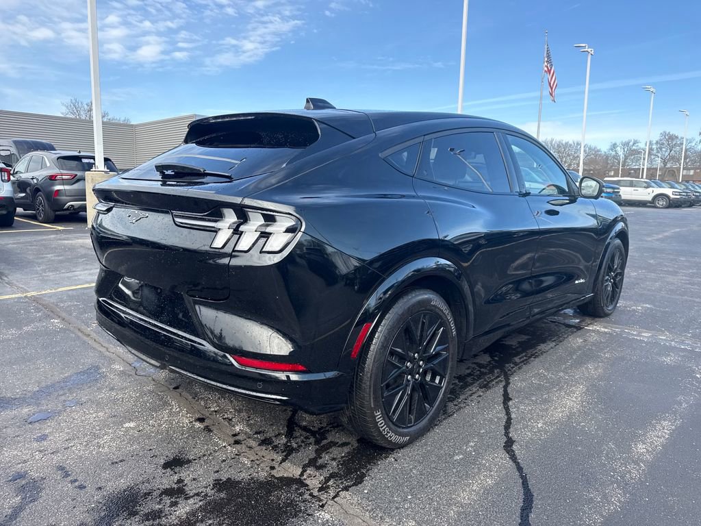 Used 2025 Ford Mustang Mach-E Premium w/ Sport Appearance Package image 7