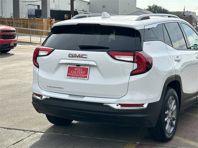 Used 2024 GMC Terrain SLT image 7