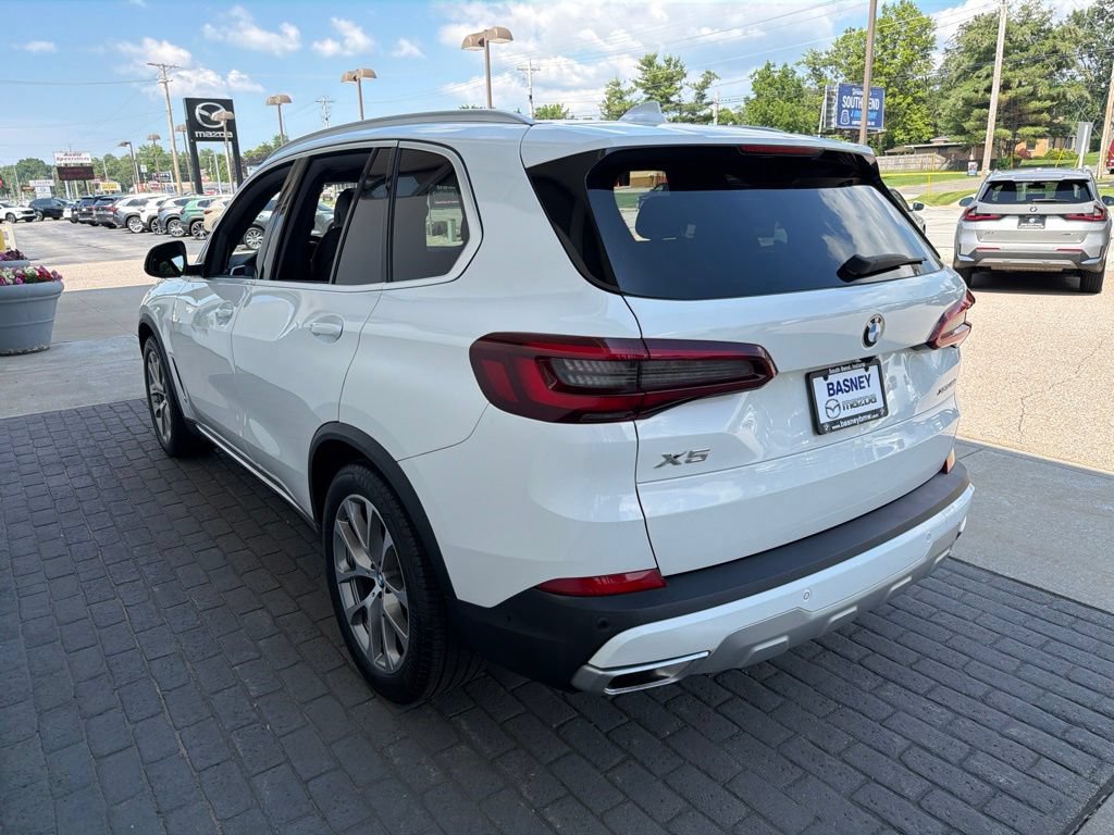 Used 2023 BMW X5 xDrive40i w/ Premium Package AWD/4WD image 6