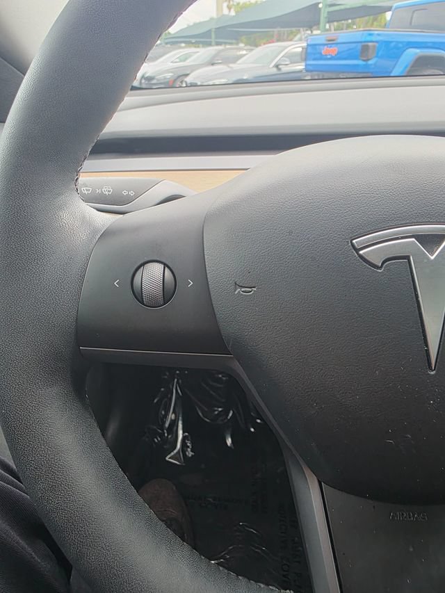 Used 2023 Tesla Model 3 Standard Range RWD image 18
