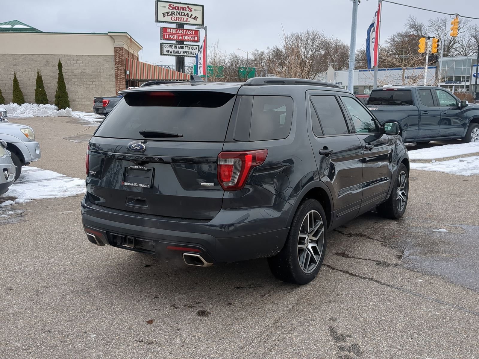Used 2017 Ford Explorer Sport w/ Equipment Group 401A image 11
