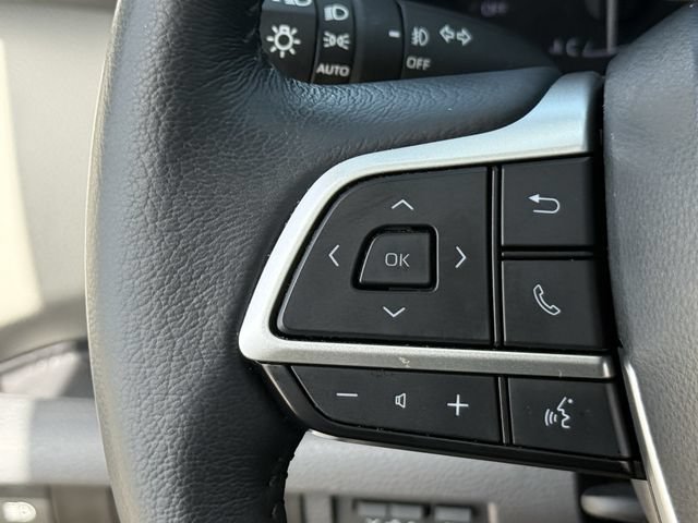 Certified 2024 Toyota Sienna XLE FWD image 14