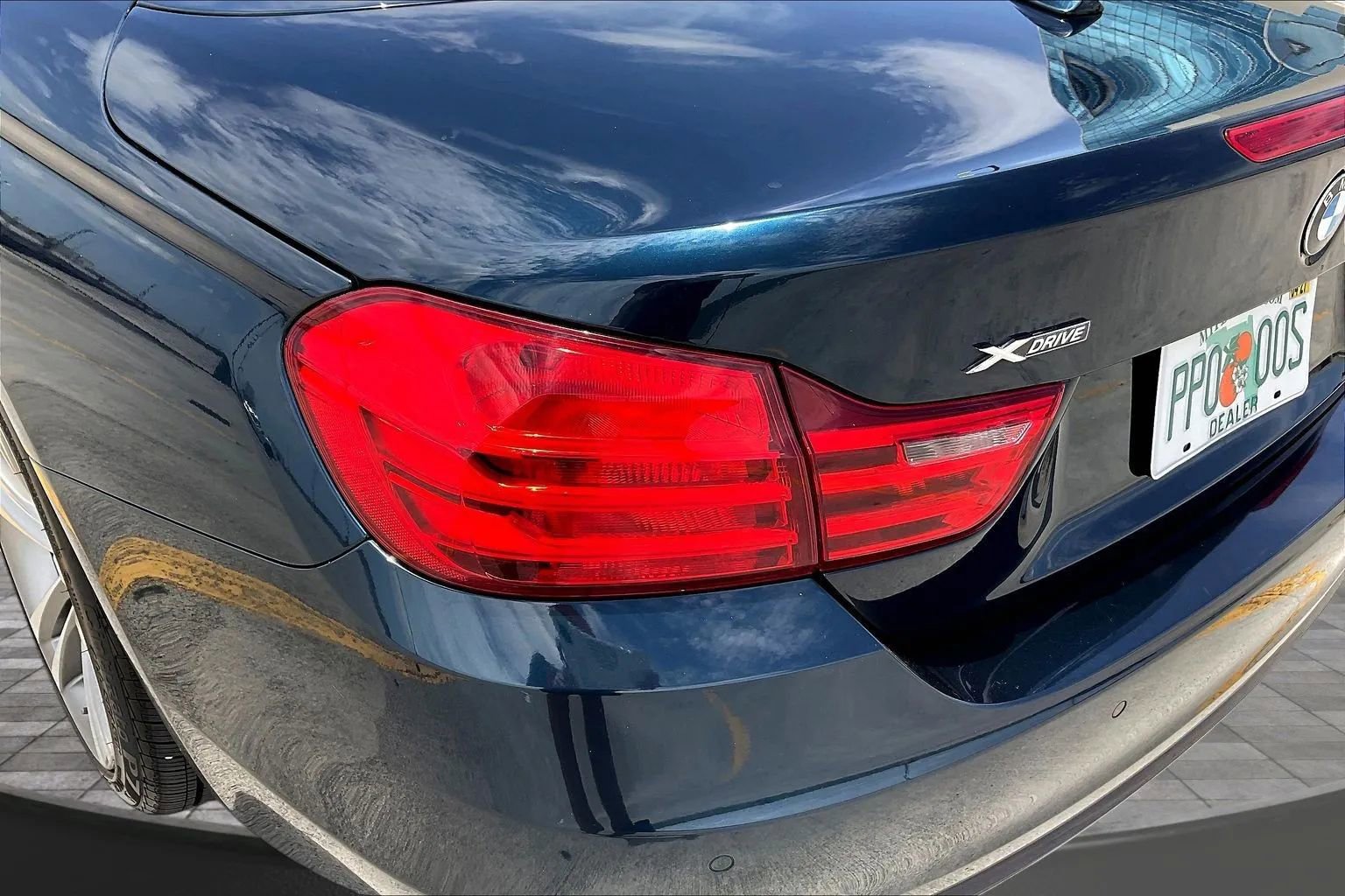 Used 2016 BMW 428i xDrive Convertible AWD/4WD image 23