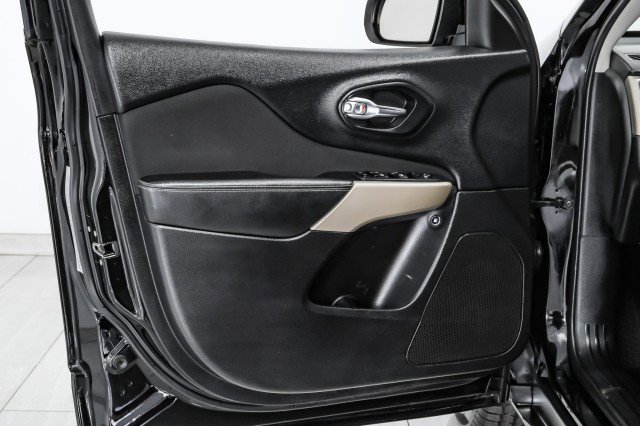 Used 2018 Jeep Cherokee Latitude image 38