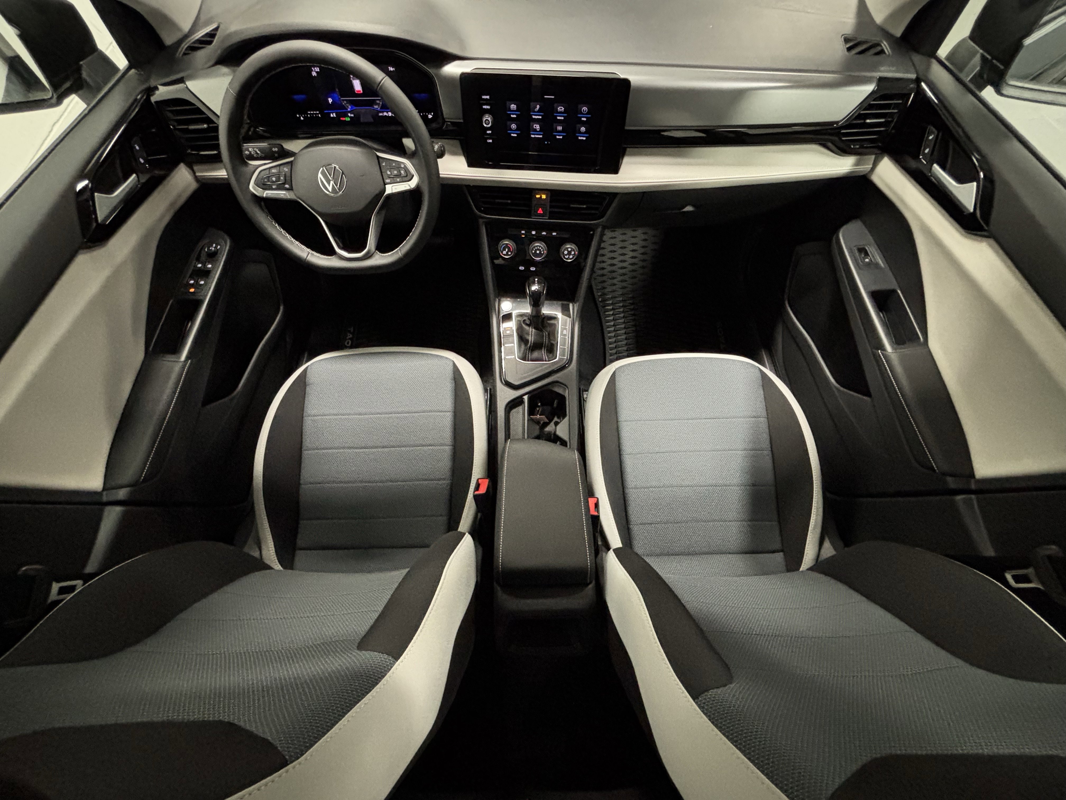 New 2025 Volkswagen Taos S image 17