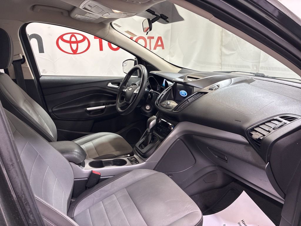 Used 2016 Ford Escape SE w/ Equipment Group 201A AWD/4WD image 13