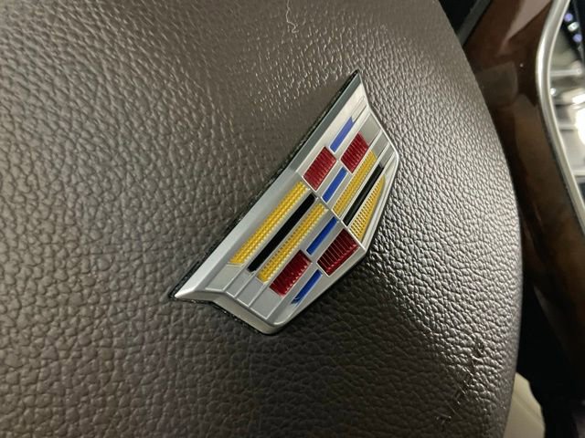 Used 2017 Cadillac Escalade Luxury image 39