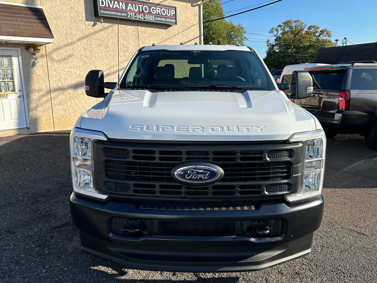Used 2024 Ford F350 XL image 2