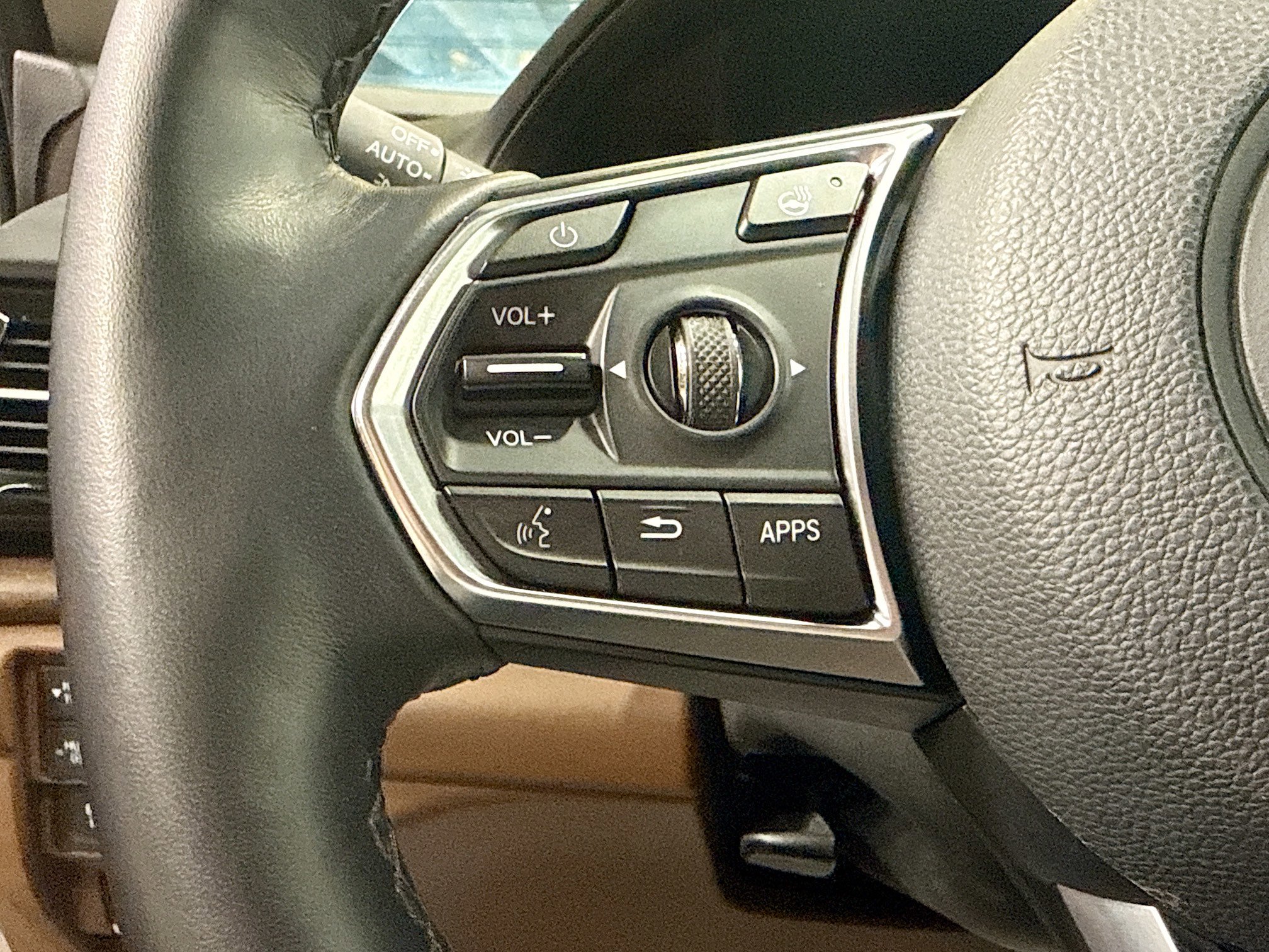 Used 2025 Acura RDX SH-AWD w/ Advance Package image 37