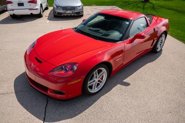 Used 2006 Chevrolet Corvette Z06 w/ Preferred Equipment Group RWD image 81