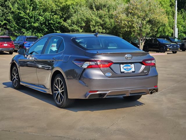 Used 2023 Toyota Camry SE FWD image 5