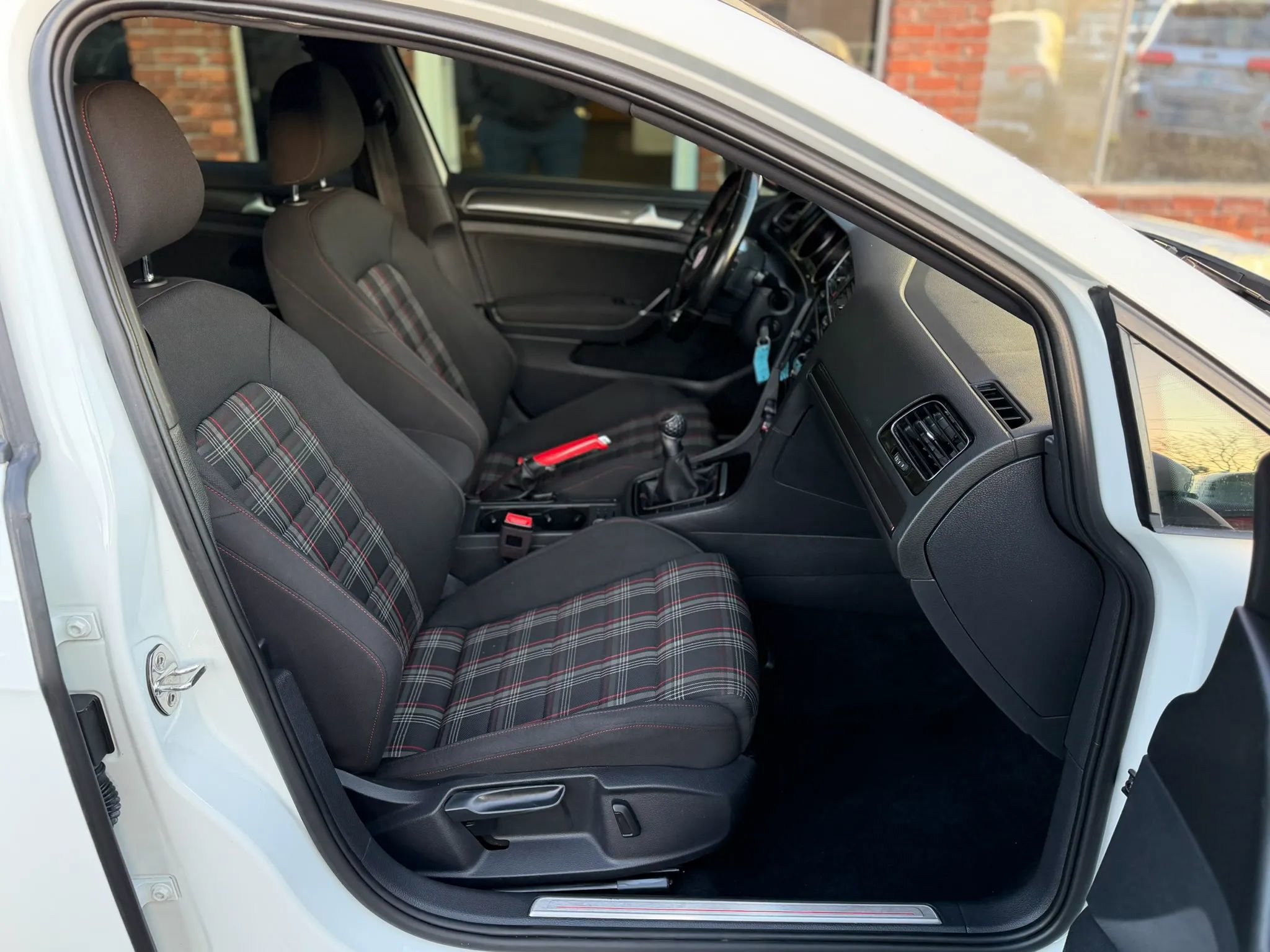 Used 2019 Volkswagen GTI S image 11