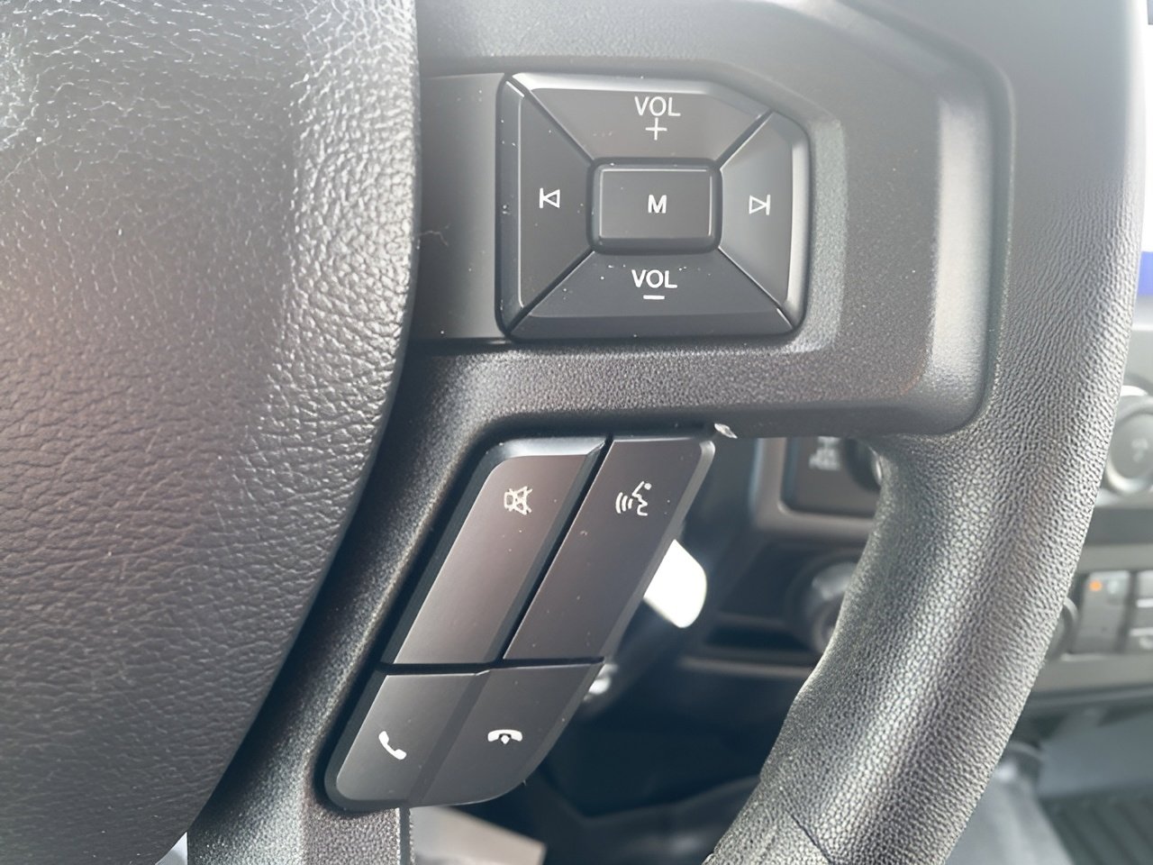 Certified 2020 Ford F150 XLT w/ Trailer Tow Package image 15