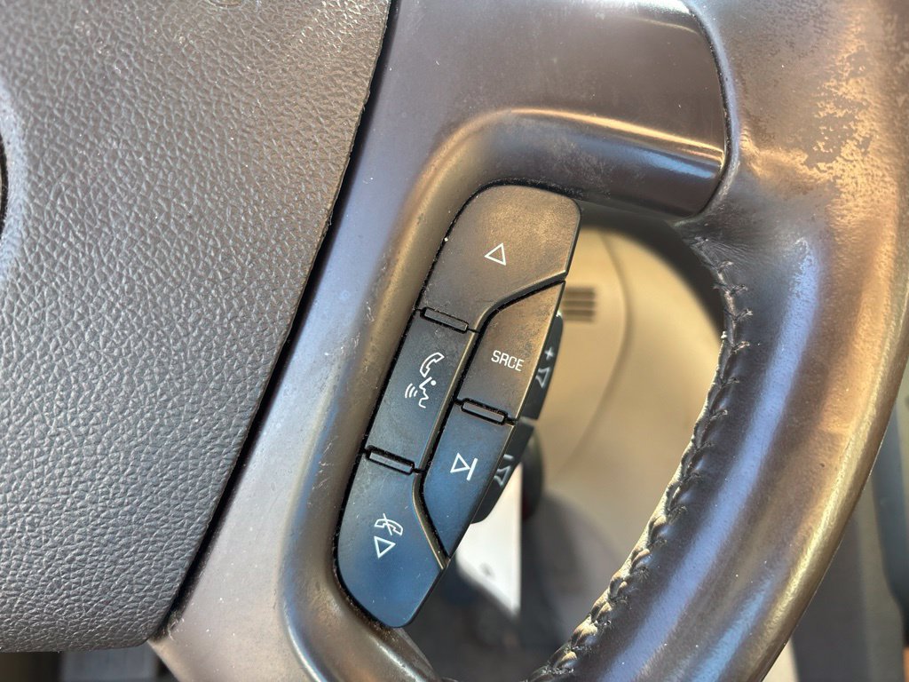 Used 2011 Buick Enclave CXL FWD image 20