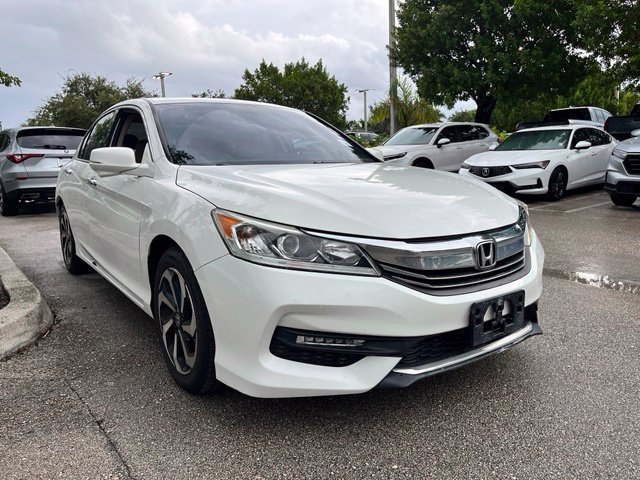 Used 2017 Honda Accord EX-L image 1