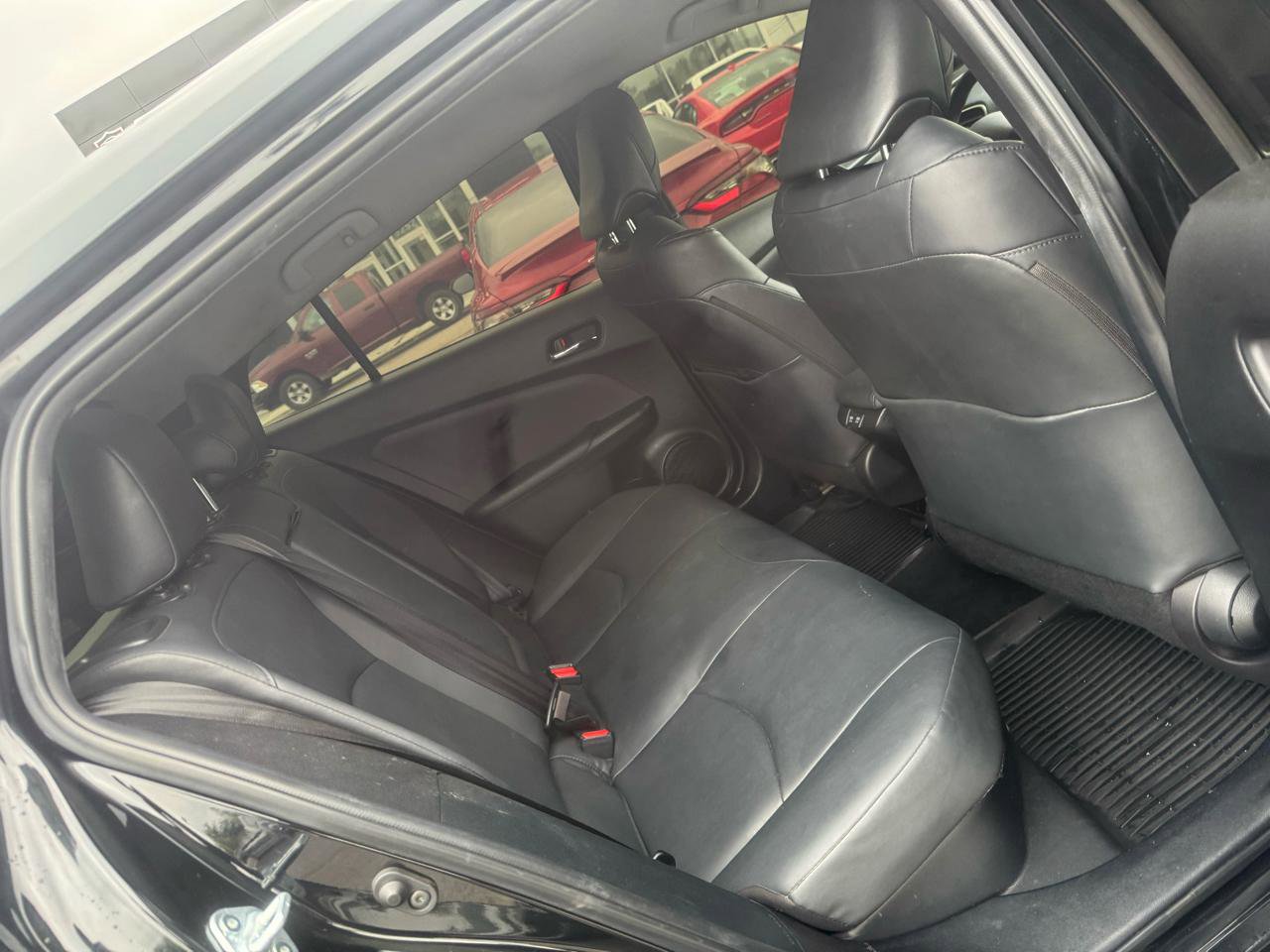 Used 2022 Toyota Prius XLE FWD image 21
