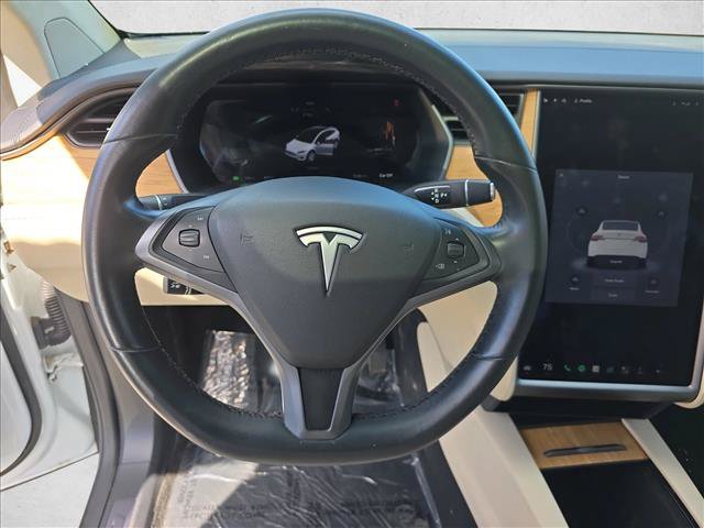 Used 2018 Tesla Model X 75D AWD/4WD image 18