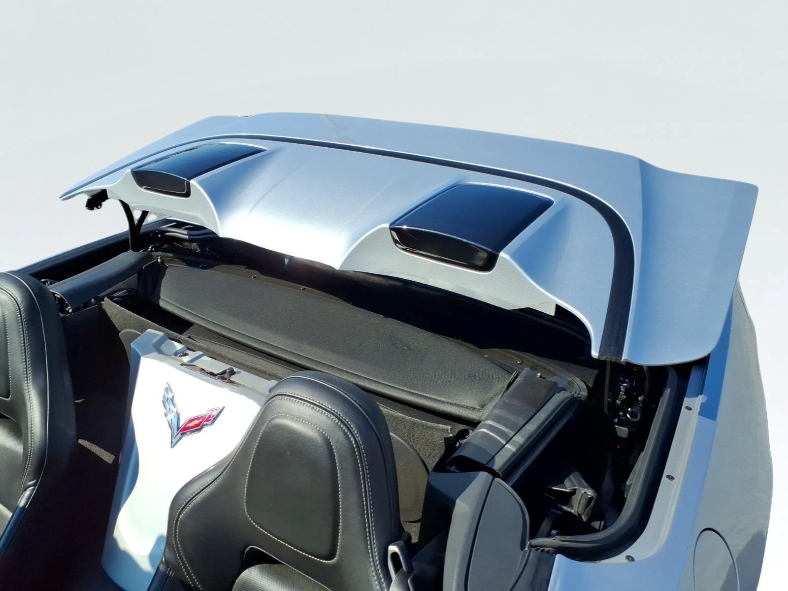 Used 2014 Chevrolet Corvette Stingray Convertible w/ Battery Protection Package RWD image 13