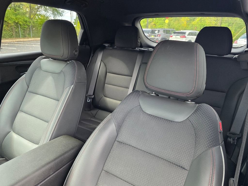 Used 2022 Chevrolet TrailBlazer RS image 16